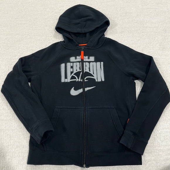 Nike Lebron Boys SET.. Zip Up Hoodie Size L and sweatpants size M - Picture 1 of 5